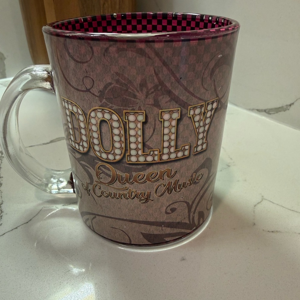 Dolly Queen of Country Music Mug - Pink and Brown